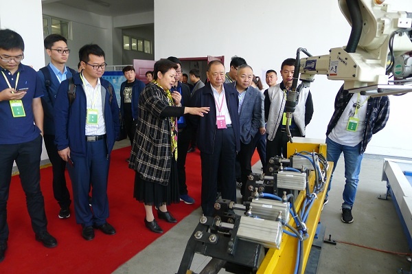 大宝娱乐-LG游戏|PT游戏|CQ9游戏