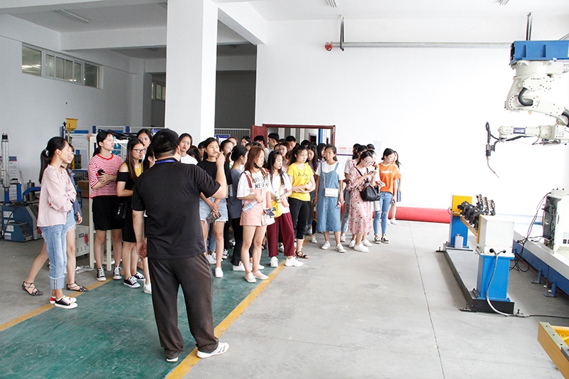 大宝娱乐-LG游戏|PT游戏|CQ9游戏